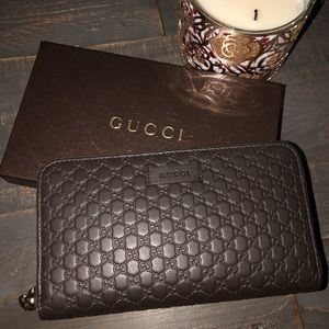 Brand New in Box Gucci Wallet in Brown